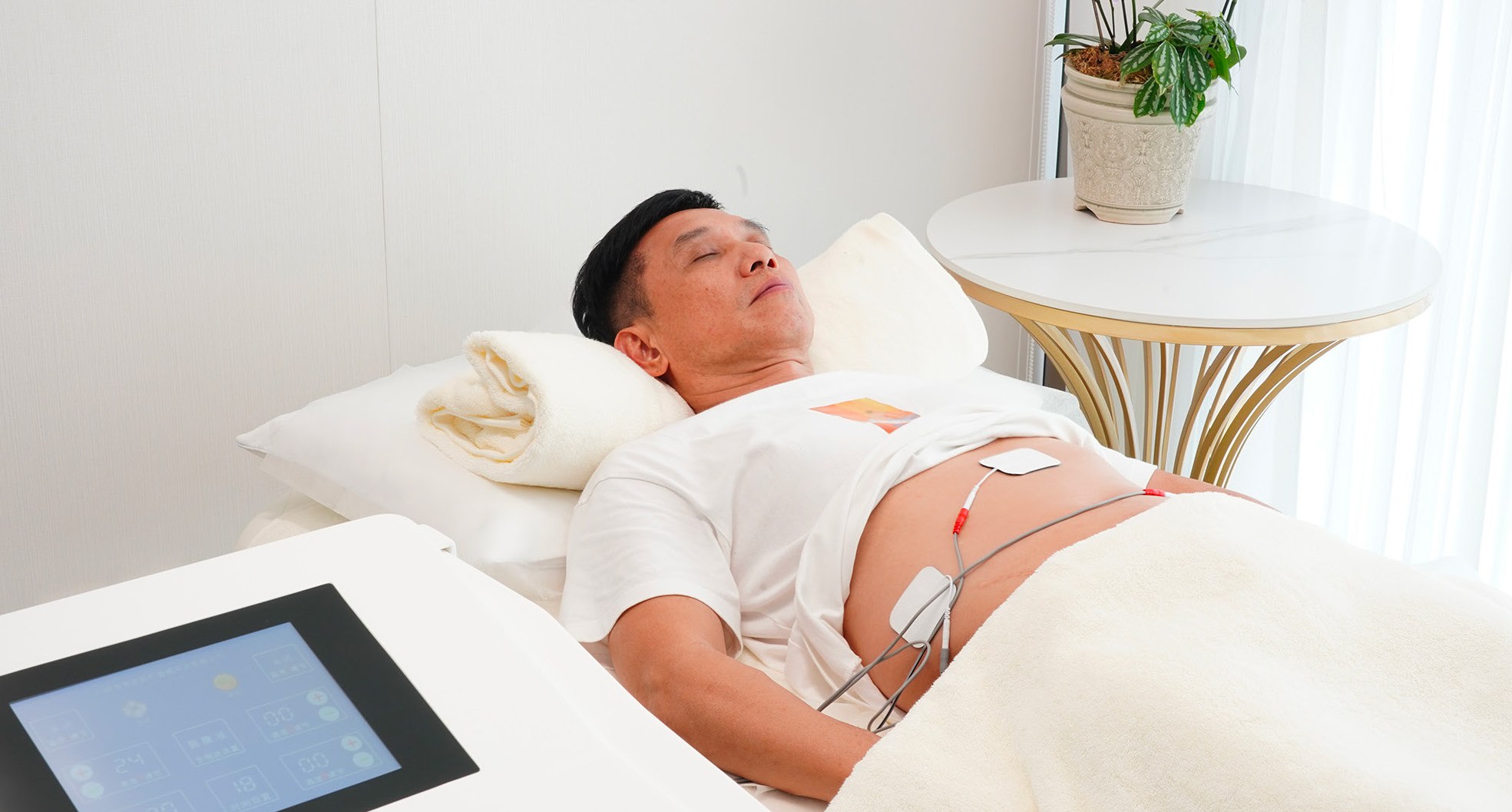 Targeted functional wellness therapy with biosensor mapping